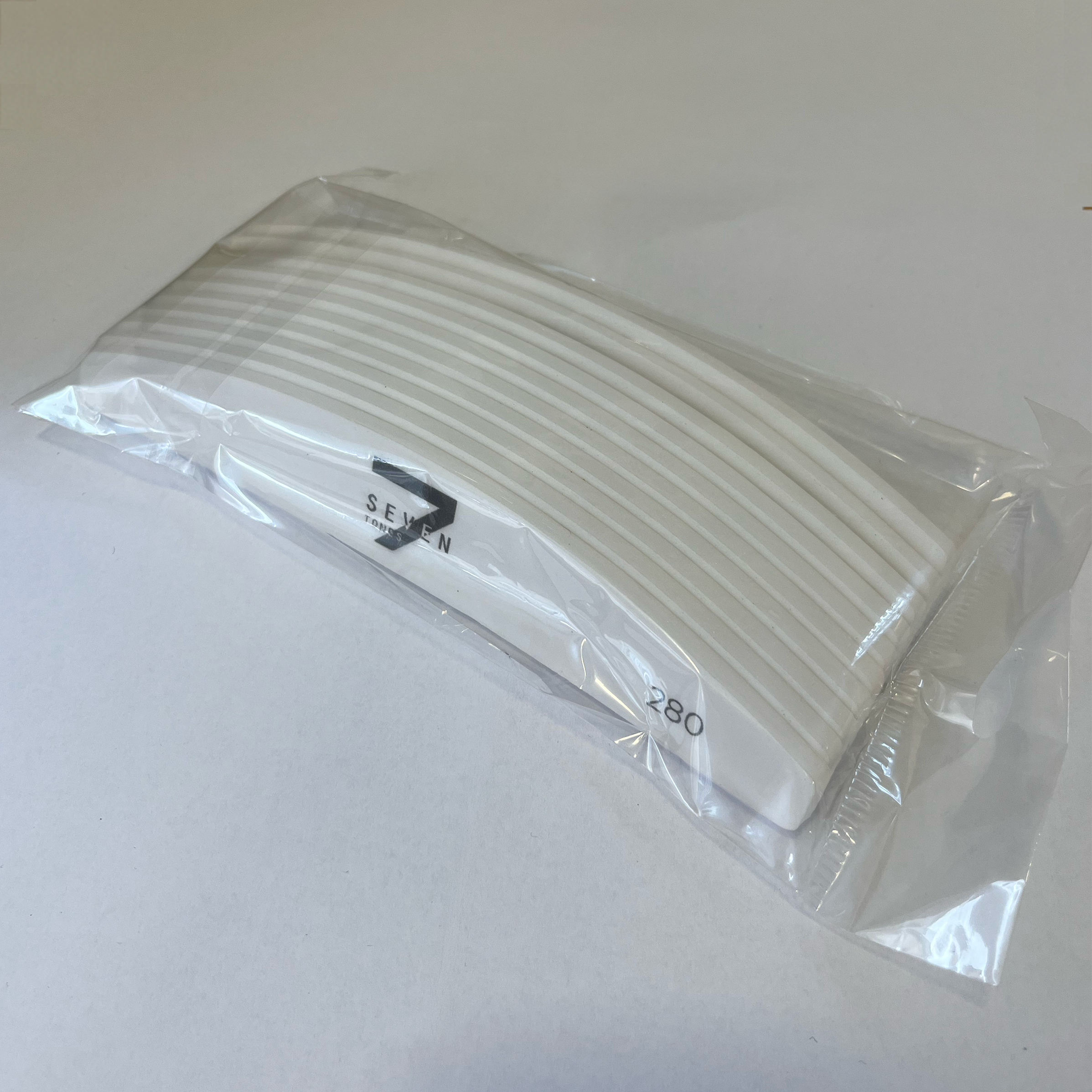 Buffer sur Mousse Seven Tones Grain 280 X10 – Peau Fragile et Très Sensible