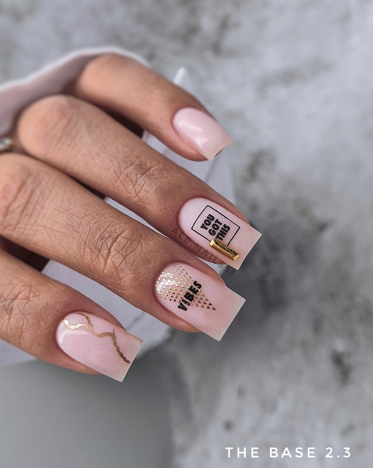 The Base 2.3 Base Camouflage - ONGLES PRO