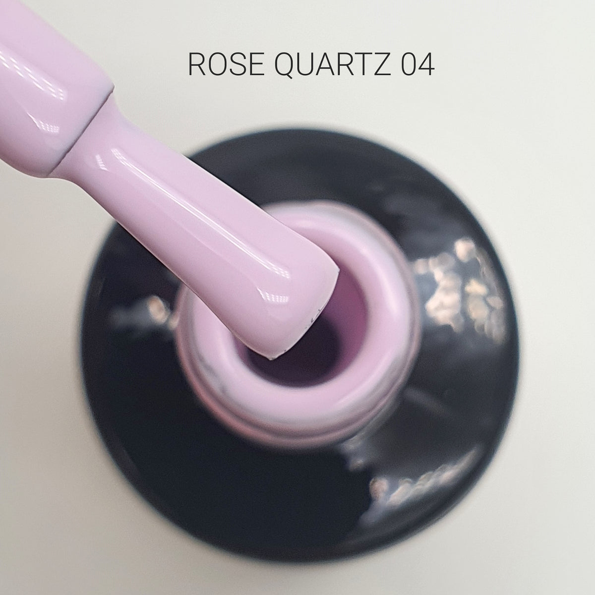 Vernis Semi Permanent Black Professional ROSE QUARTZ 04