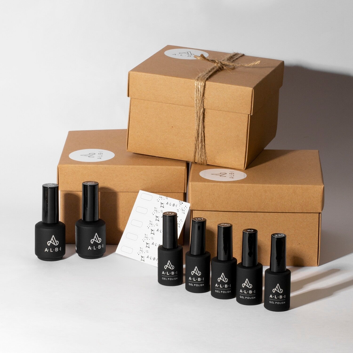 Palette complète de vernis semi-permanents ALBI — comment construire une offre de couleurs tendance pour prothésiste ongulaire