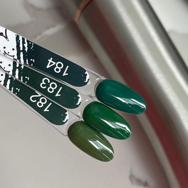Vernis semi permanent Albi 182 * - ONGLES PRO